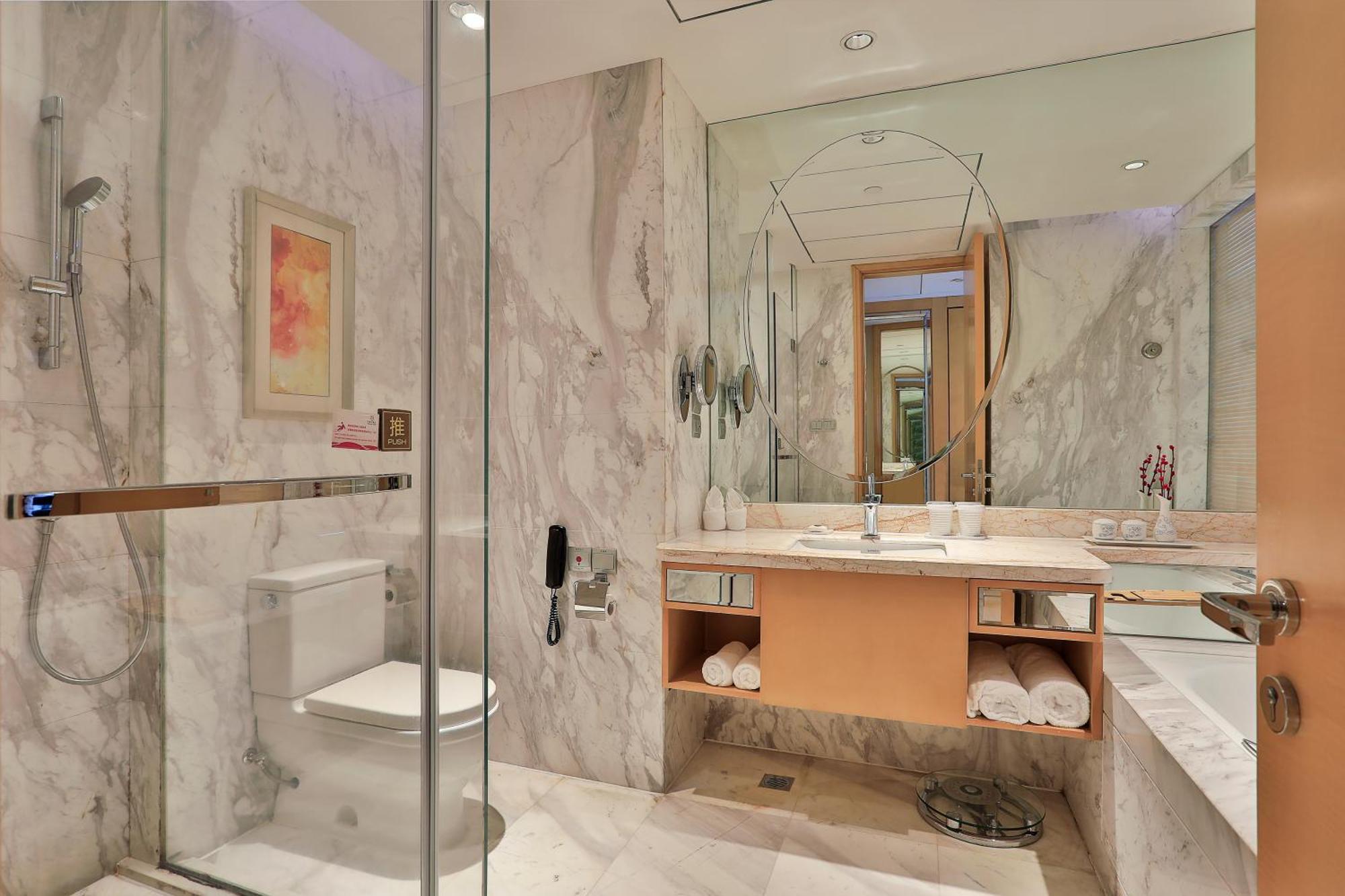 Shaoxing Tianma Grand Hotel Exterior photo