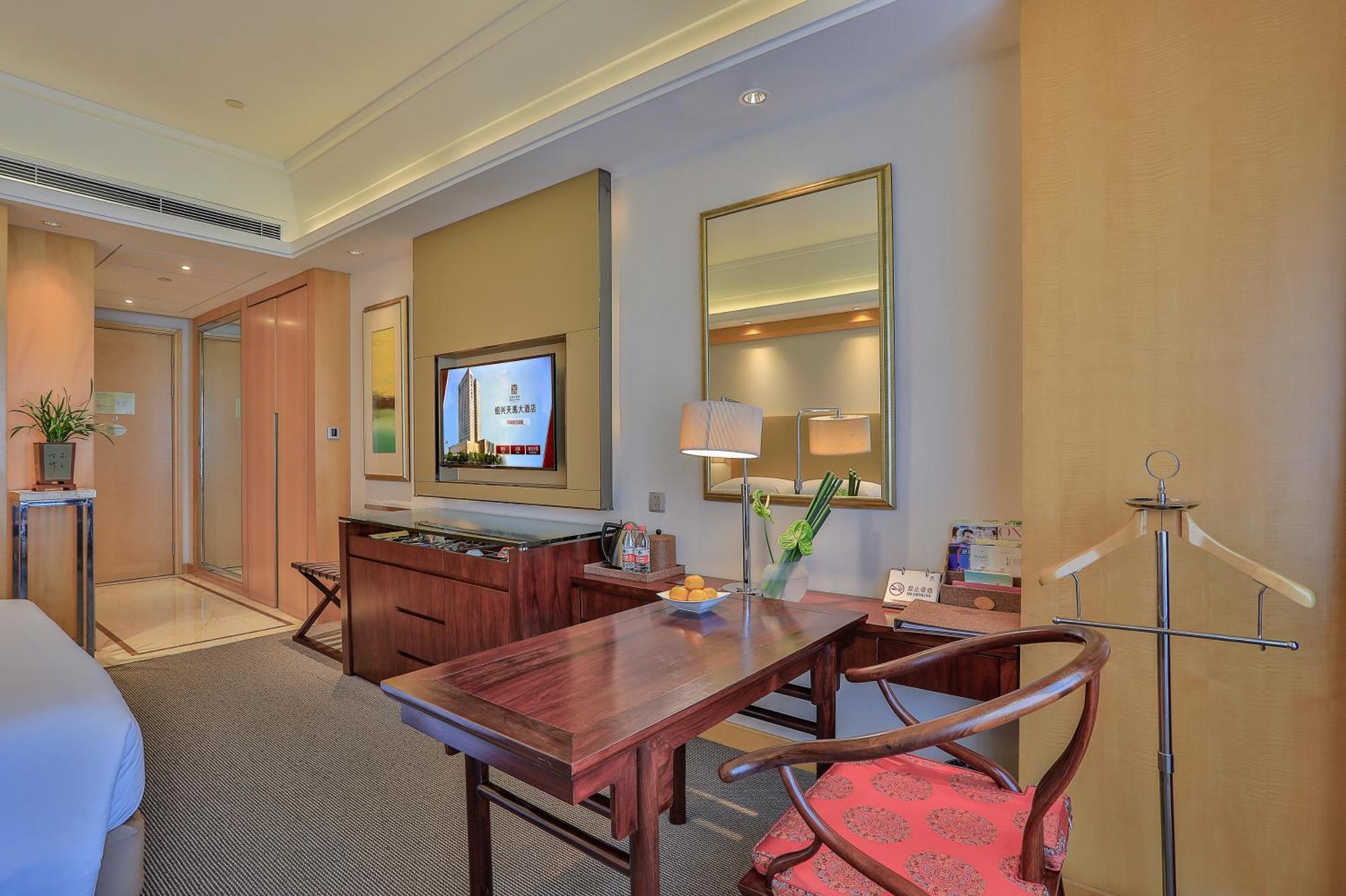 Shaoxing Tianma Grand Hotel Exterior photo